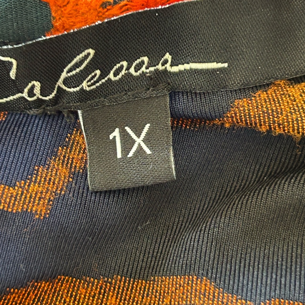 Multicolor‎ Abstract Blouse - Picture 6 of 8